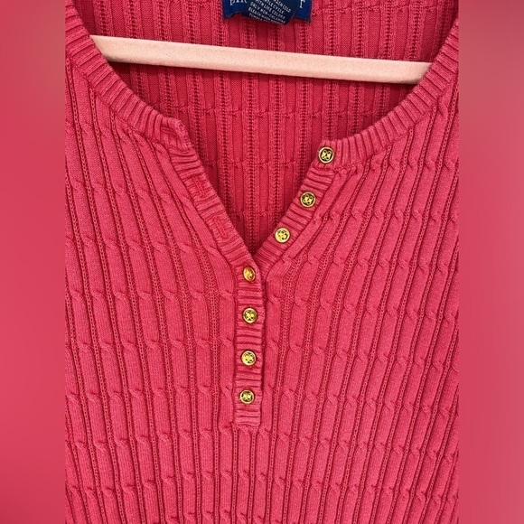 Karen Scott pink cable knit sweater with gold buttons large - Picture 2 of 6
